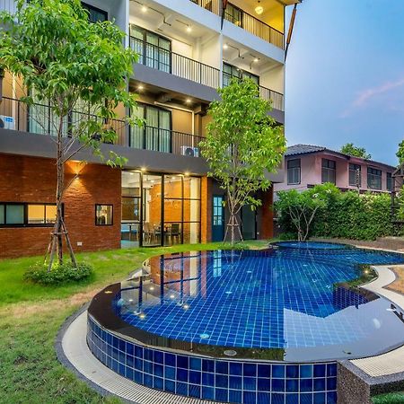 Momo Hotel Chiang Mai Extérieur photo