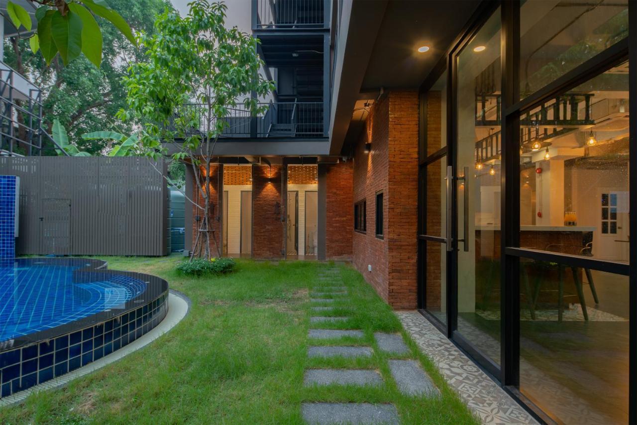 Momo Hotel Chiang Mai Extérieur photo